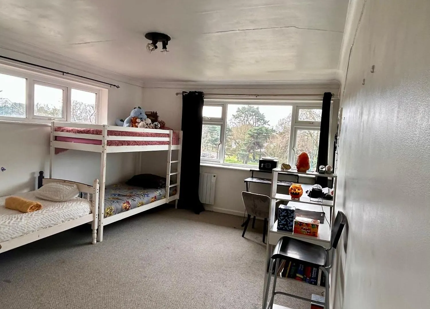 Spacious 2 Bedroom 5 People Near Bournemouth Beach
